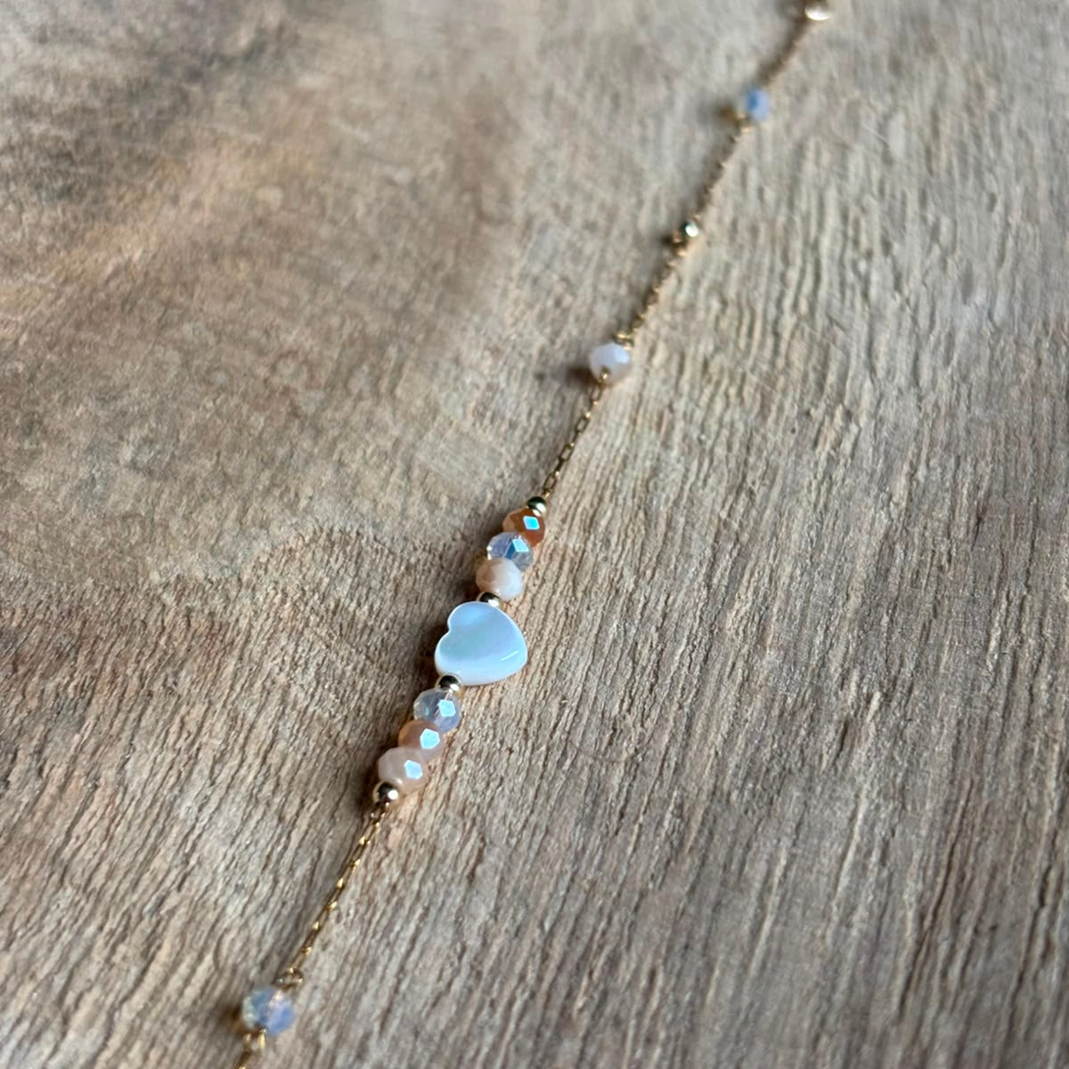 Detailfoto van Armband Amora Blush van Solaire Jewelry