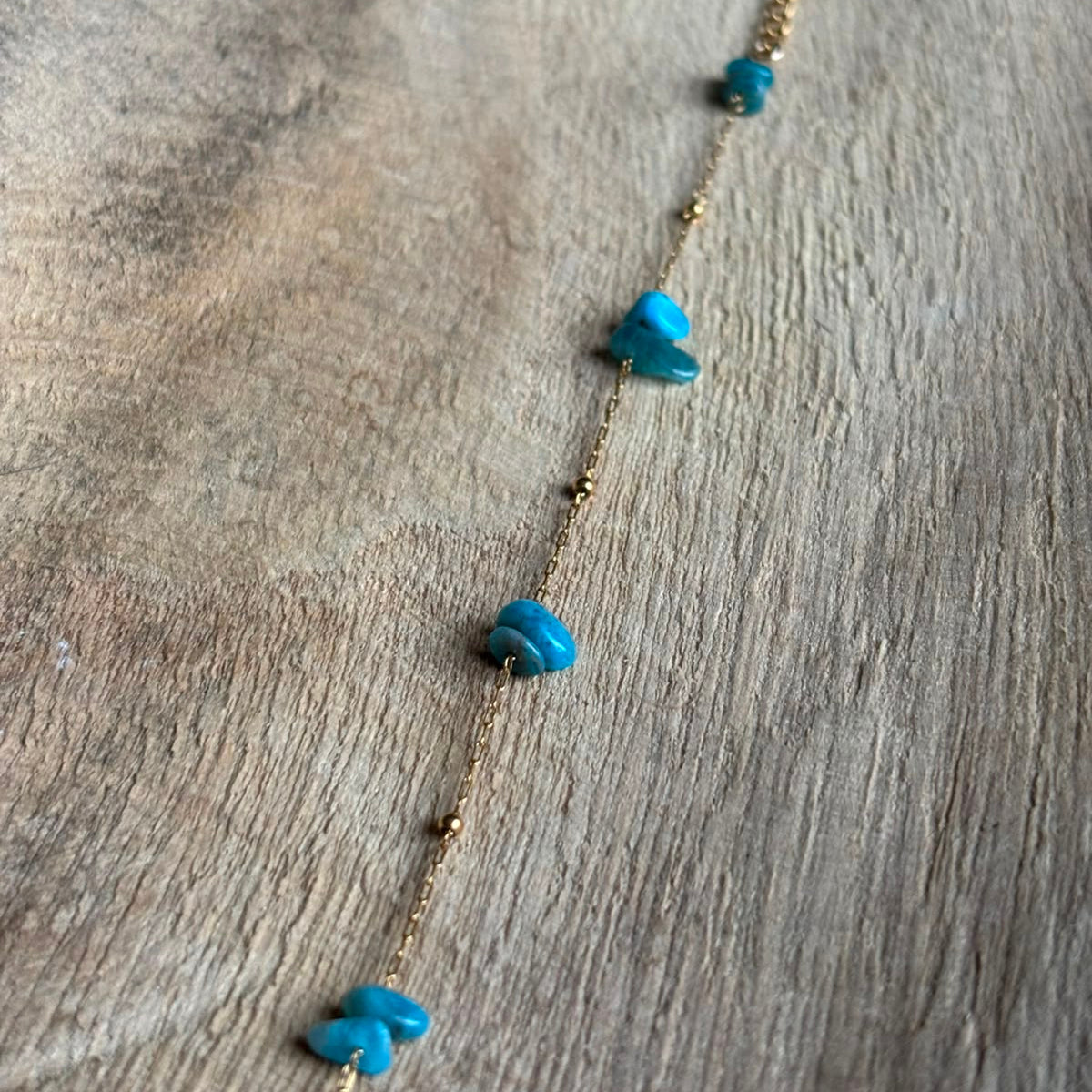 Armband Sola Helderblauw – verfijnd handgemaakt sieraad van Solaire Jewelry